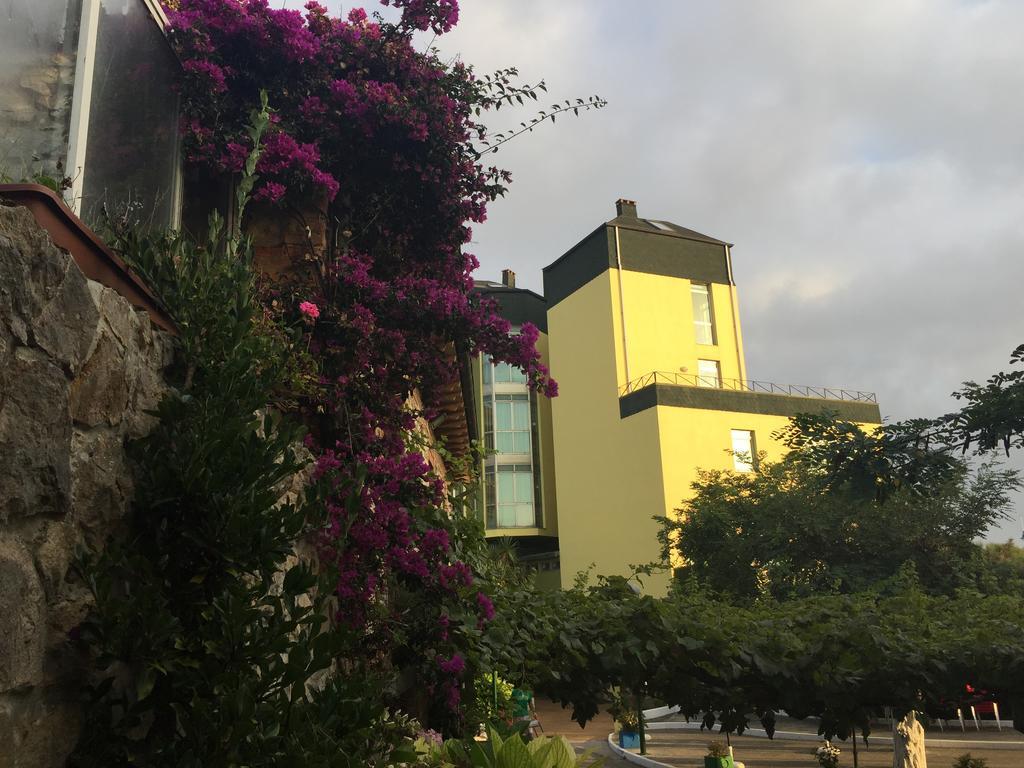 Hotel La Concha De Suances Exterior photo